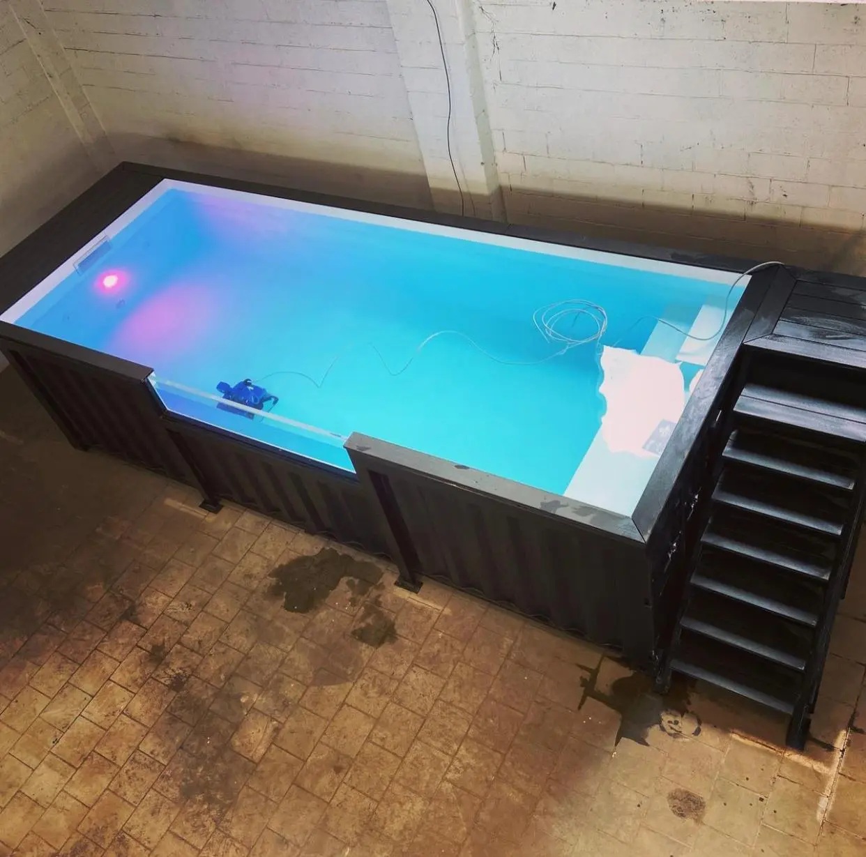 20 Ft Container Pool